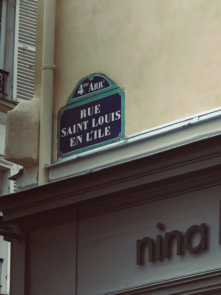 rue-saint-louis-en-lile